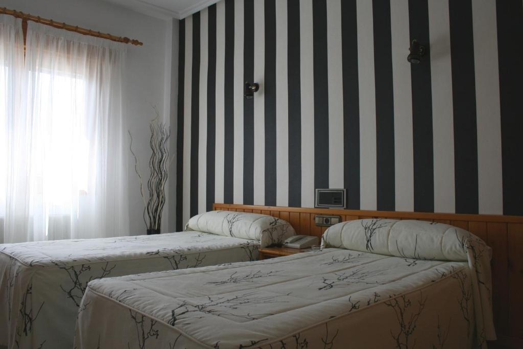 El Ciervo Hotel Villaciervos Стая снимка