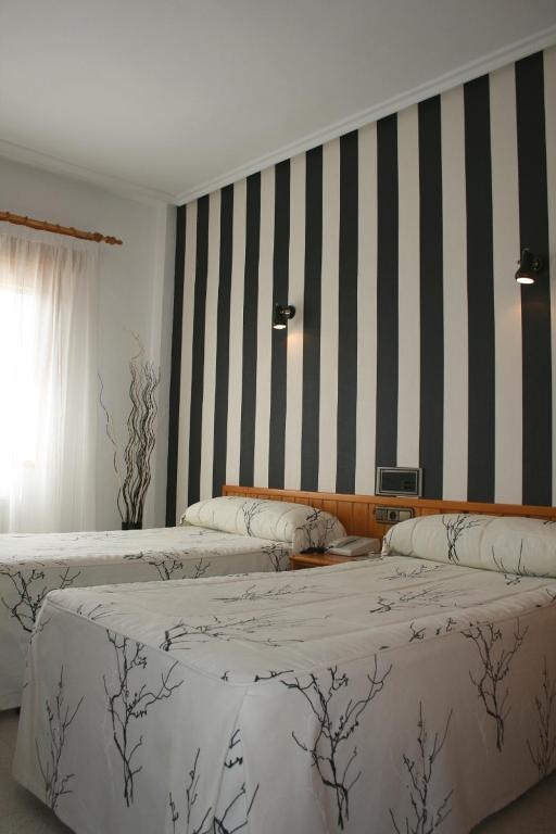 El Ciervo Hotel Villaciervos Стая снимка
